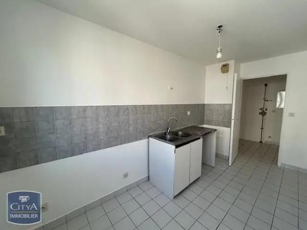 Appartement à louer 2 pièces 52m² Villeurbanne (69100)