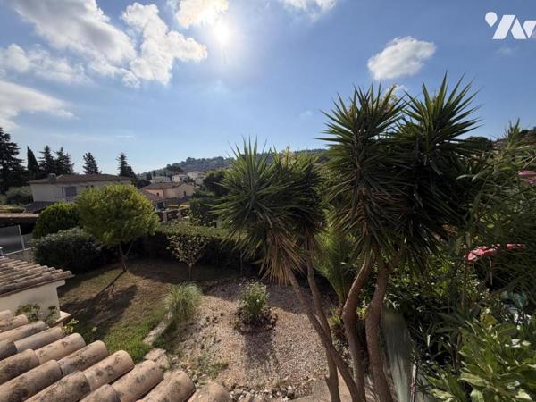 Vallauris maison de 140 m2 sur terrain de 1718 m2 en copropriété (570 m2 environ pour ce lot)
