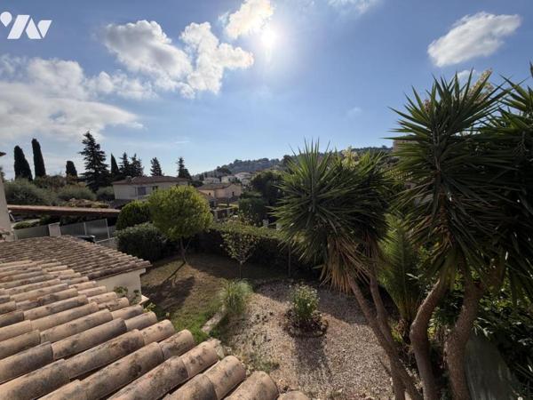 Vallauris maison de 140 m2 sur terrain de 1718 m2 en copropriété (570 m2 environ pour ce lot)