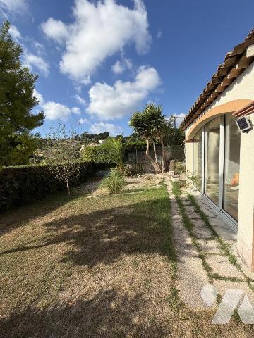 Vallauris maison de 140 m2 sur terrain de 1718 m2 en copropriété (570 m2 environ pour ce lot)