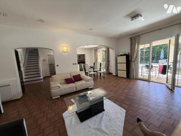 Vallauris maison de 140 m2 sur terrain de 1718 m2 en copropriété (570 m2 environ pour ce lot)