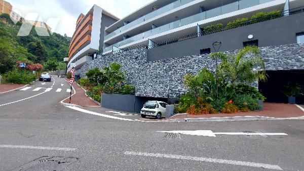 Parkings en sous-sol frontière  de Monaco, résidence sécurisée, à partir de 108 120 €.