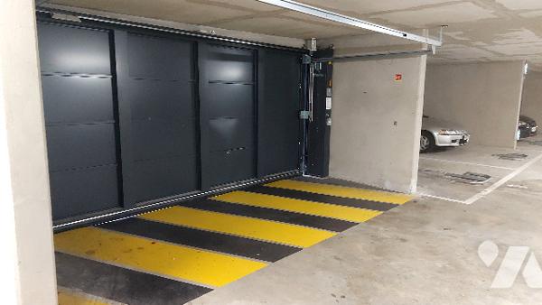 Parkings en sous-sol frontière  de Monaco, résidence sécurisée, à partir de 108 120 €.