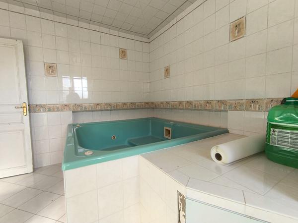 20669 - Hyper centre de Soissons Appartement à rénover