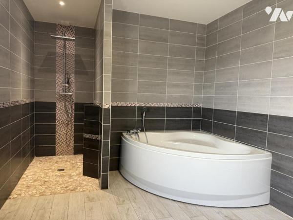 Maison traditionnelle de plain-pied