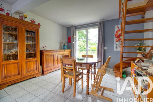 Maison à vendre 5 pièces 77 m² Aubergenville