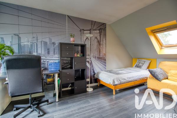 Maison à vendre 5 pièces 77 m² Aubergenville