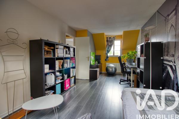 Maison à vendre 5 pièces 77 m² Aubergenville