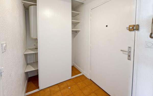 Appartement à vendre    1 pièce • 32,28 m2 Fréjus
