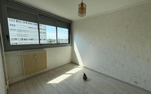 Appartement à vendre    4 pièces • 83,62 m2 Amiens
