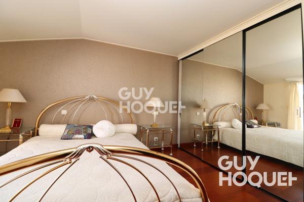 Appartement 121m² dernier étage ASCENSEUR - terrasse - garage