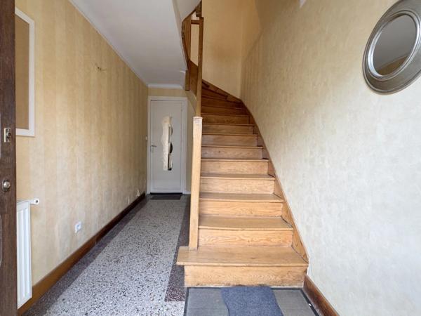 Maison 5 pièces avec garage et jardin