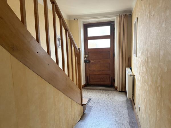 Maison 5 pièces avec garage et jardin