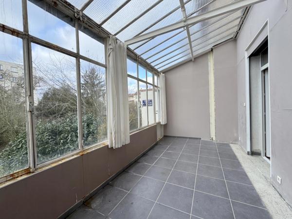 Maison 5 pièces avec garage et jardin