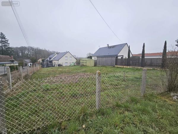 Terrain à Batir à vendre à Vouvray dans l'Indre-et-Loire (37210), ref : 013/1450   
VOUVRAY