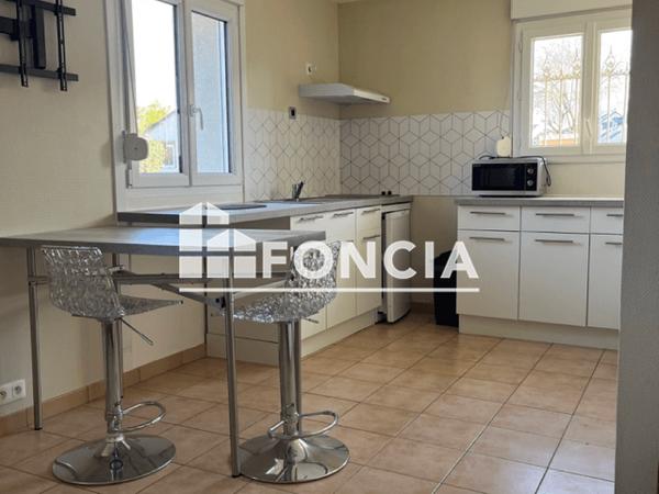 Location Studio meublé 18.01 m² - 23 RUE ARISTIDE BRIAND Sable Sur Sarthe 72300