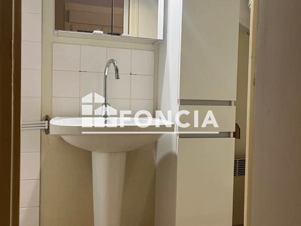 Location Studio meublé 18.01 m² - 23 RUE ARISTIDE BRIAND Sable Sur Sarthe 72300