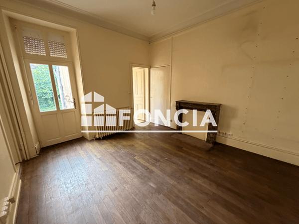 Location Studio 28.96 m² - 19 RUE CELESTIN PORT Angers 49000