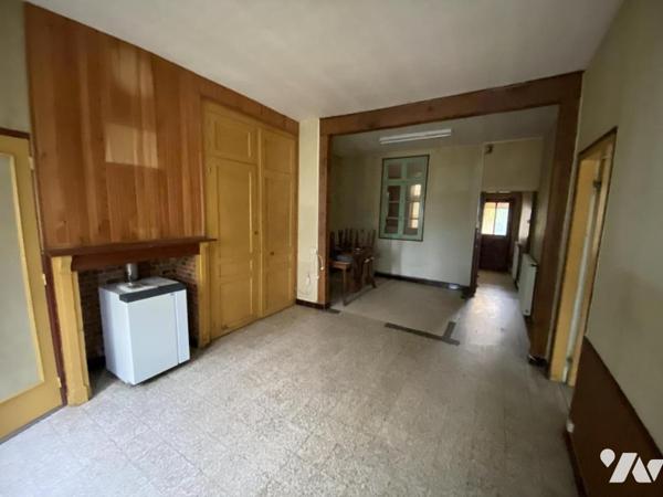 A VILLERS BRETONNEUX Maison Mitoyenne