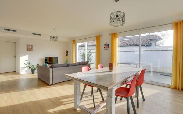 Maison à vendre    4 pièces • 110 m2 Ustaritz