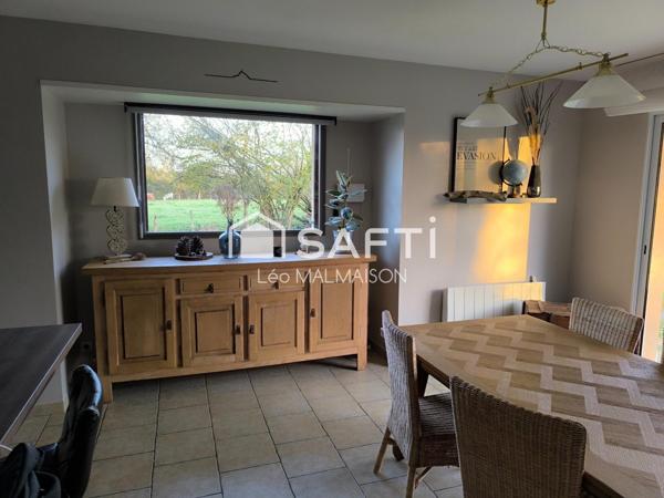 À 10mn de Lisieux, 40mn de Deauville, 2h de Paris.