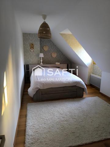 À 10mn de Lisieux, 40mn de Deauville, 2h de Paris.