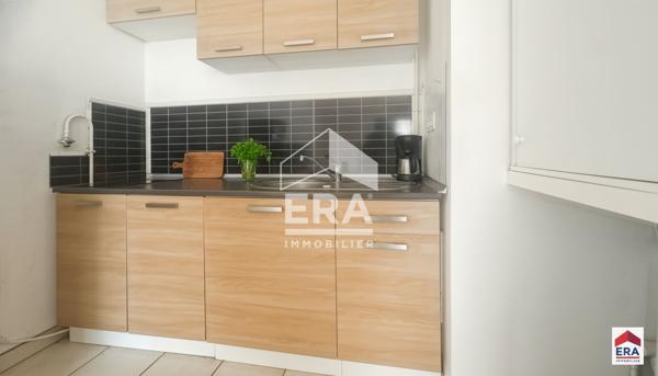 Appartement - 36 m² -  Parking privatif - VILLENEUVE D'ASCQ - Proche métro