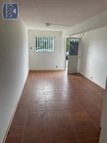 Local professionnel à louer 20m²