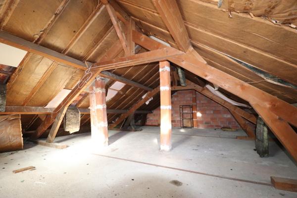 Maison  5 pièce(s) 109m2