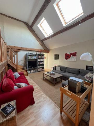 Demeure de caractère ? Élégance, volumes et authenticité