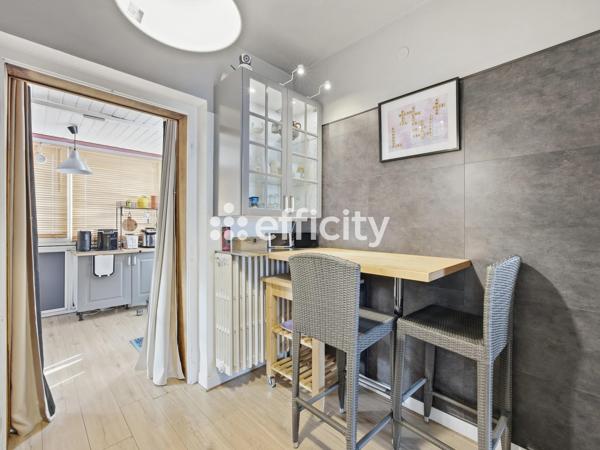 Maison
         6 pièces
        - 140 m² Exclusivité 399 000 € *