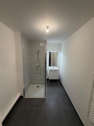 Appartement Neuf Darnétal 2 pièces 49 m² 3 e étage - mobilité transports en commun idéale - proche commerce - résidence sécurisée - calme - lumineux