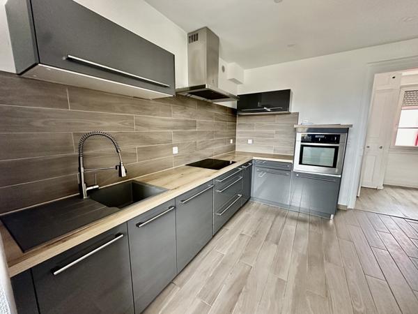 TRES BEL APPARTEMENT 141 M2--5P - RIEDISHEIM CENTRE