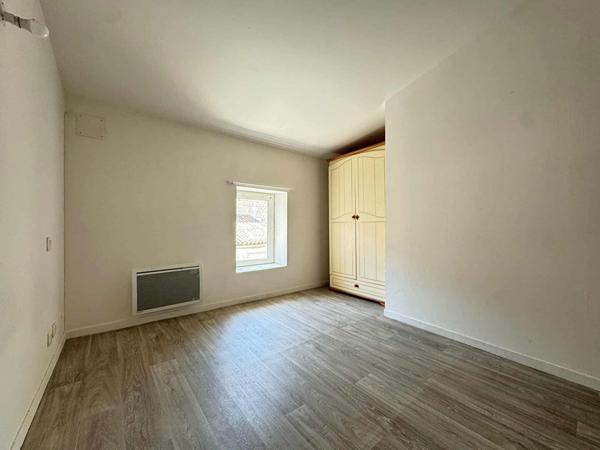 Appartement Surgeres 2 pièce(s) 36 m2