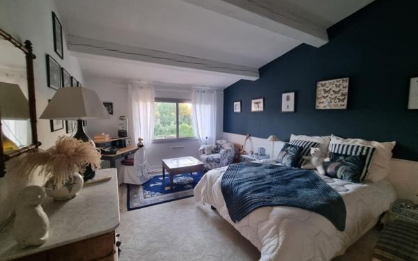 Maison à vendre    5 pièces •  Montfavet - Avignon