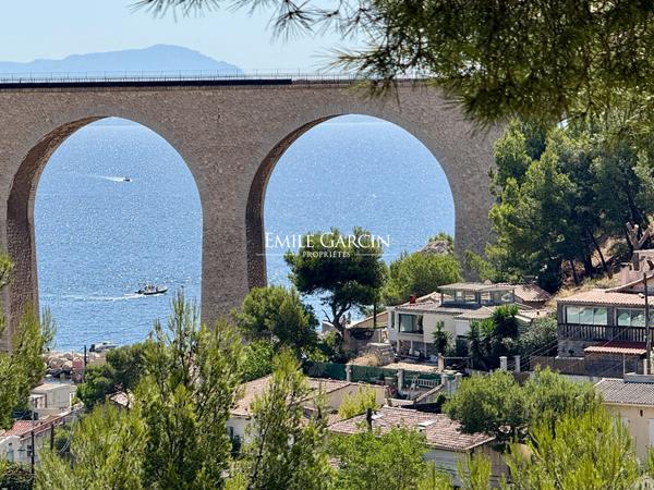 A vendre - Ancien cabanon sur la Côte Bleue avec vue exceptionnelle - Calanque authentique