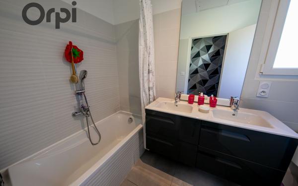 Appartement à vendre    4 pièces •  Toulouges