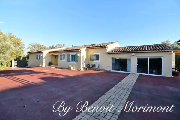 Dpt Var (83), à vendre TRANS EN PROVENCE maison P8 de 186 m² - Terrain de 2 000,00 m² - Plain pied