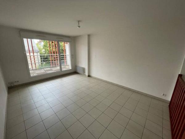 Appartement 2 pièces                                        - 44100 Nantes Réf : 12474
