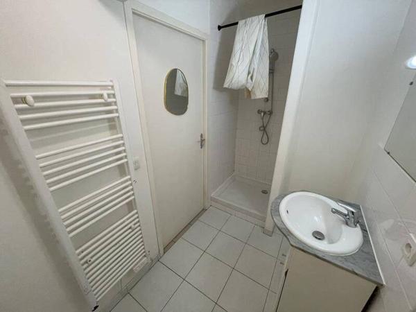 Appartement 2 pièces                                        - 44100 Nantes Réf : 12474