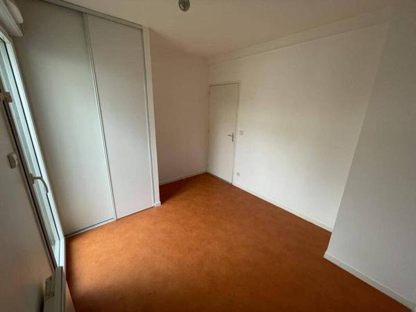 Appartement 2 pièces                                        - 44100 Nantes Réf : 12474