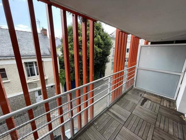 Appartement 2 pièces                                        - 44100 Nantes Réf : 12474