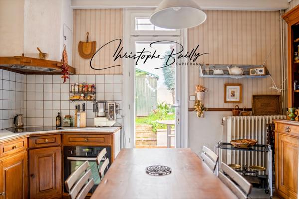 À vendre : maison de type Toulousaine 6 pièces, 4 chambres, avec cave, garage jardin et terrasse – Toulouse, quartier Côte Pavée