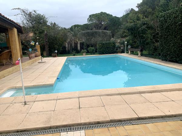 Villa de 184,91 m2 sur terrain de 1150 m2 à la Couronne