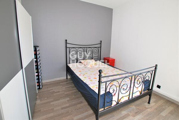 Local professionnel avec maison T6 à MULHOUSE