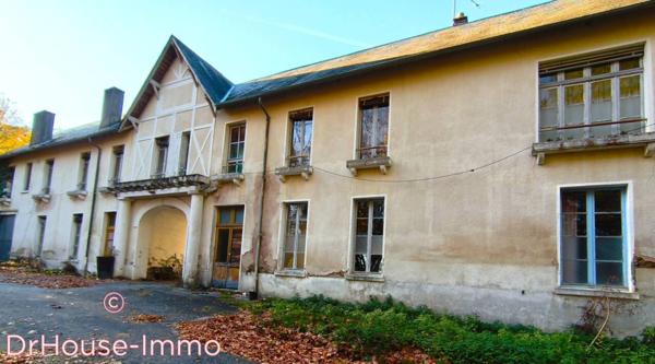 Château à vendre 12 pièces de 750 m²