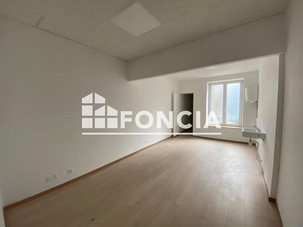 Local commercial 50 m² à Charleville Mezieres 18 AVENUE FOREST 08000 à louer