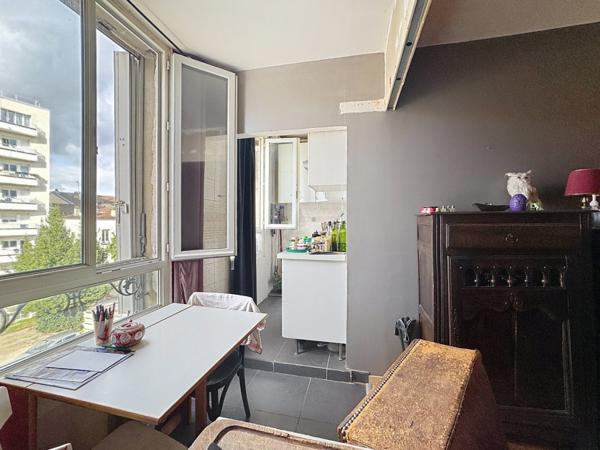 Appartement LES LILAS