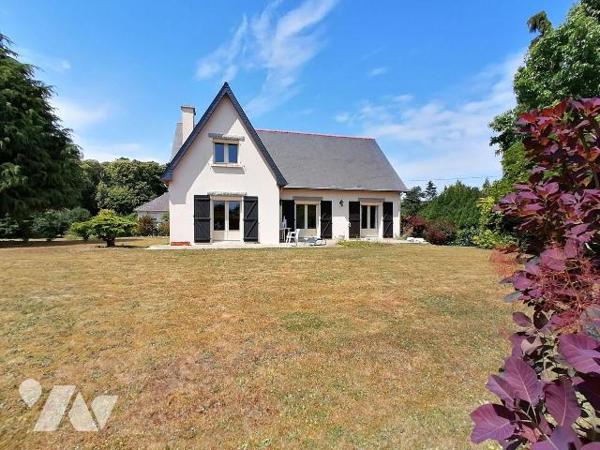 NOUVEAUTE TRENTE CINQ NOTAIRES !! Sur la commune d'Orgères, à 5 minutes du centre en voiture, b...