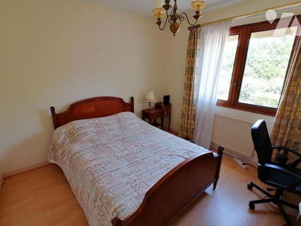 NOUVEAUTE TRENTE CINQ NOTAIRES !! Sur la commune d'Orgères, à 5 minutes du centre en voiture, b...